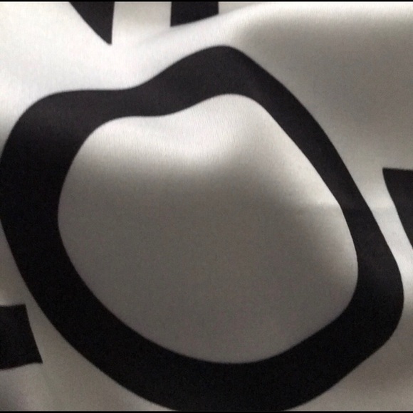 Louis Vuitton 👔 new with out tag🔥💯✅ - Picture 4 of 7